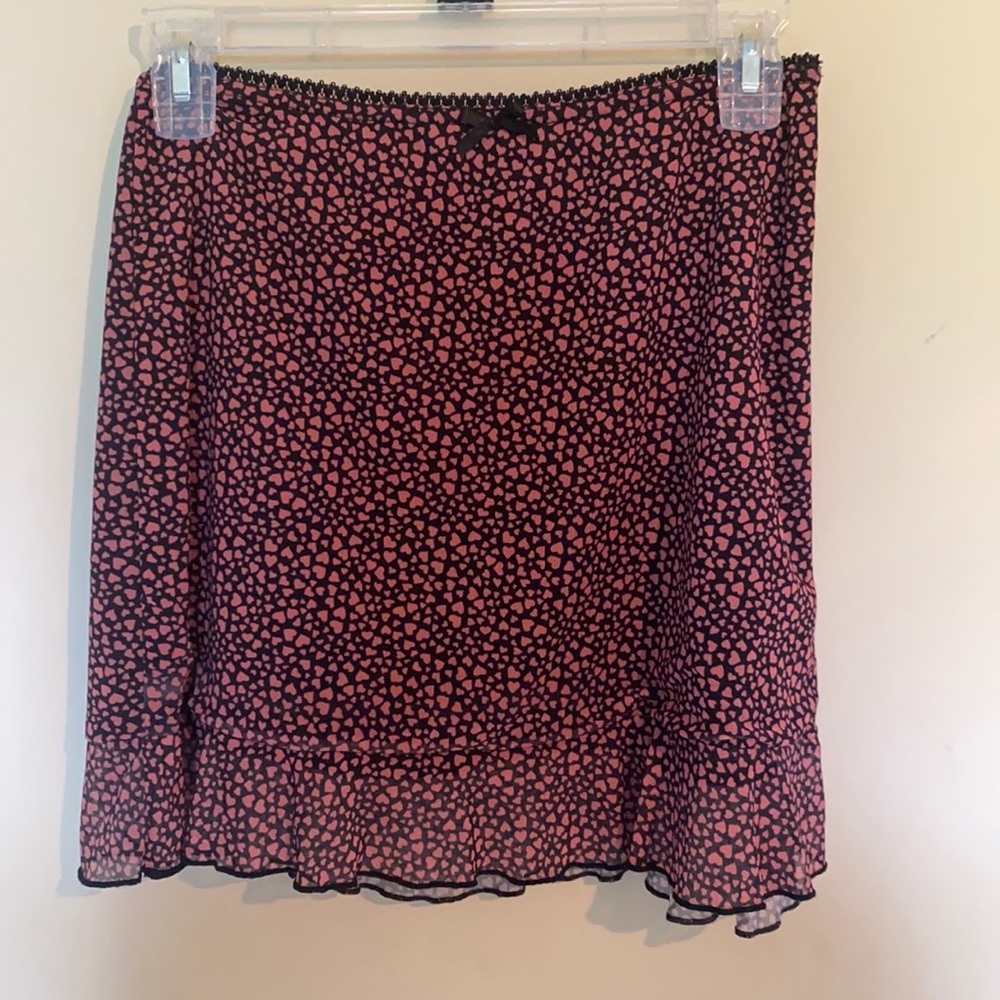 S PacSun black with pink hearts